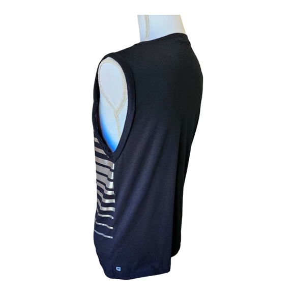 Fabletics Women's McKinney Sleeveless Top, Black/Silver Tee, Size Small,… - Picture 7 of 12